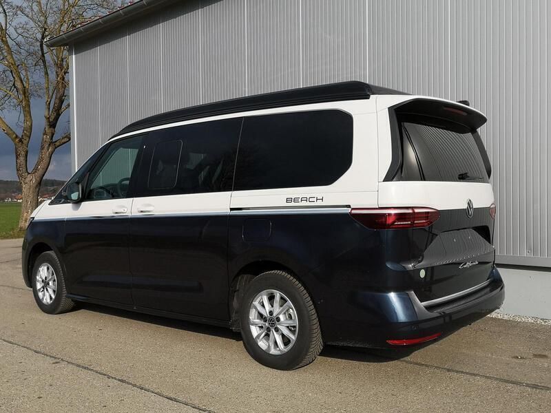 Gebraucht VW T7 Highline 150 PS (110 kW) 2024 Deepblack perleffekt Van