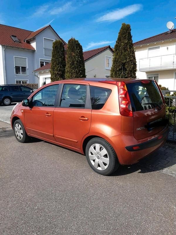 Gebraucht Nissan Note Visia 88 PS (64 kW) 2007 Orange Kleinwagen