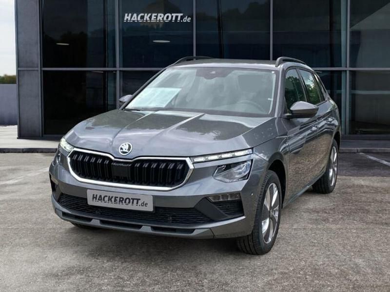 Grau Neu 2025 Skoda Kamiq Tour SUV | 29.990 € (Teuer) - Bild 1/4