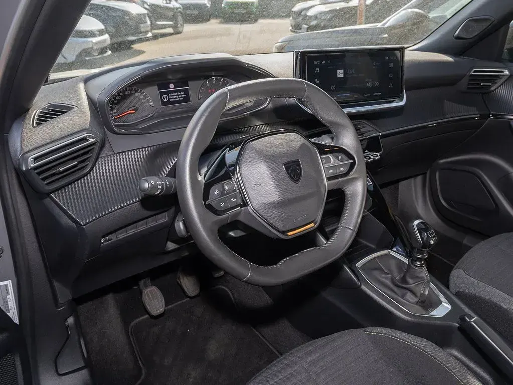 Gebraucht Peugeot 2008 Active 101 PS (74 kW) 2024 Grau SUV