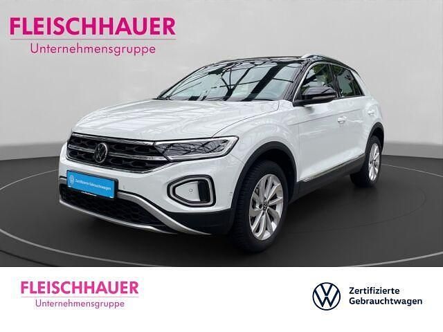 Weiss Gebraucht 2024 VW T-Roc Style SUV | 27.970 € (Fairer Preis) - Bild 1/2