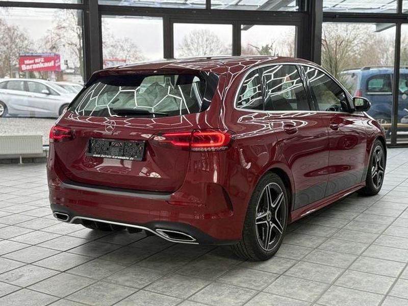 Gebraucht Mercedes 200 AMG 150 PS (110 kW) 2021 Designo metallic (metallic) Limousine