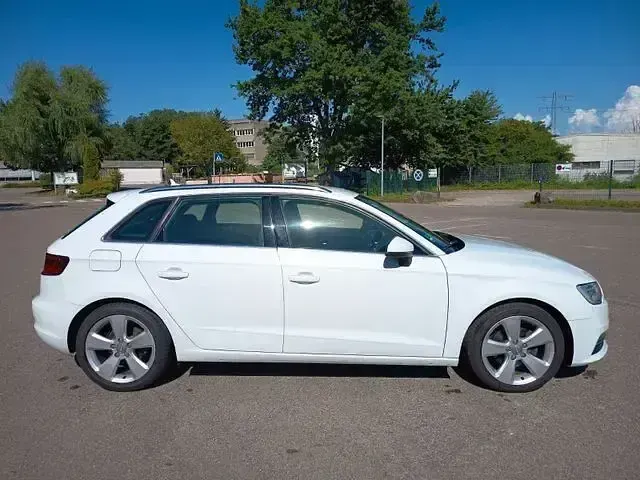 Gebraucht Audi A3 Ambition 150 PS (110 kW) 2014 Weiß Limousine