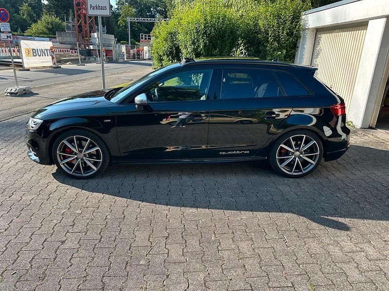 Gebraucht Audi S3 310 PS (228 kW) 2017 Schwarz Limousine