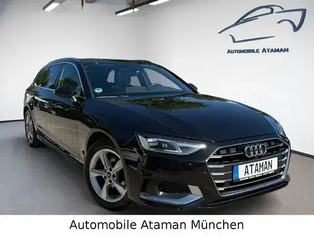 Gebraucht Audi A4 Advanced 163 PS (119 kW) 2023 Schwarz Kombi