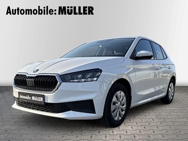 Gebraucht Skoda Fabia Active 65 PS (47 kW) 2022 Candyweiss Kleinwagen