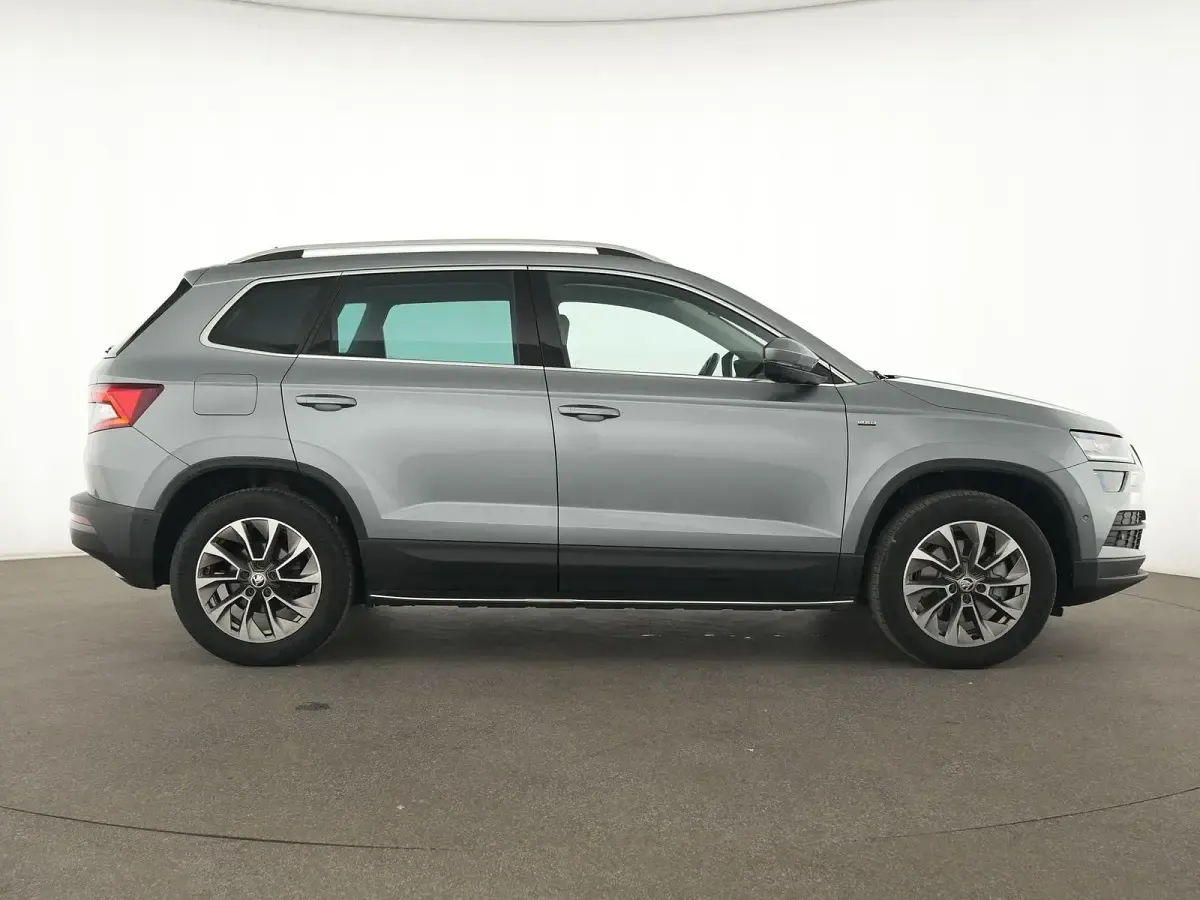 Second-hand Skoda Karoq Clever 150 CP (110 kW) 2021 Gri SUV
