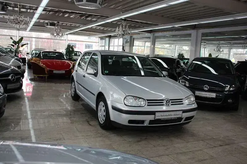 Gebraucht VW Golf IV 101 PS (74 kW) 2000 Grau Limousine