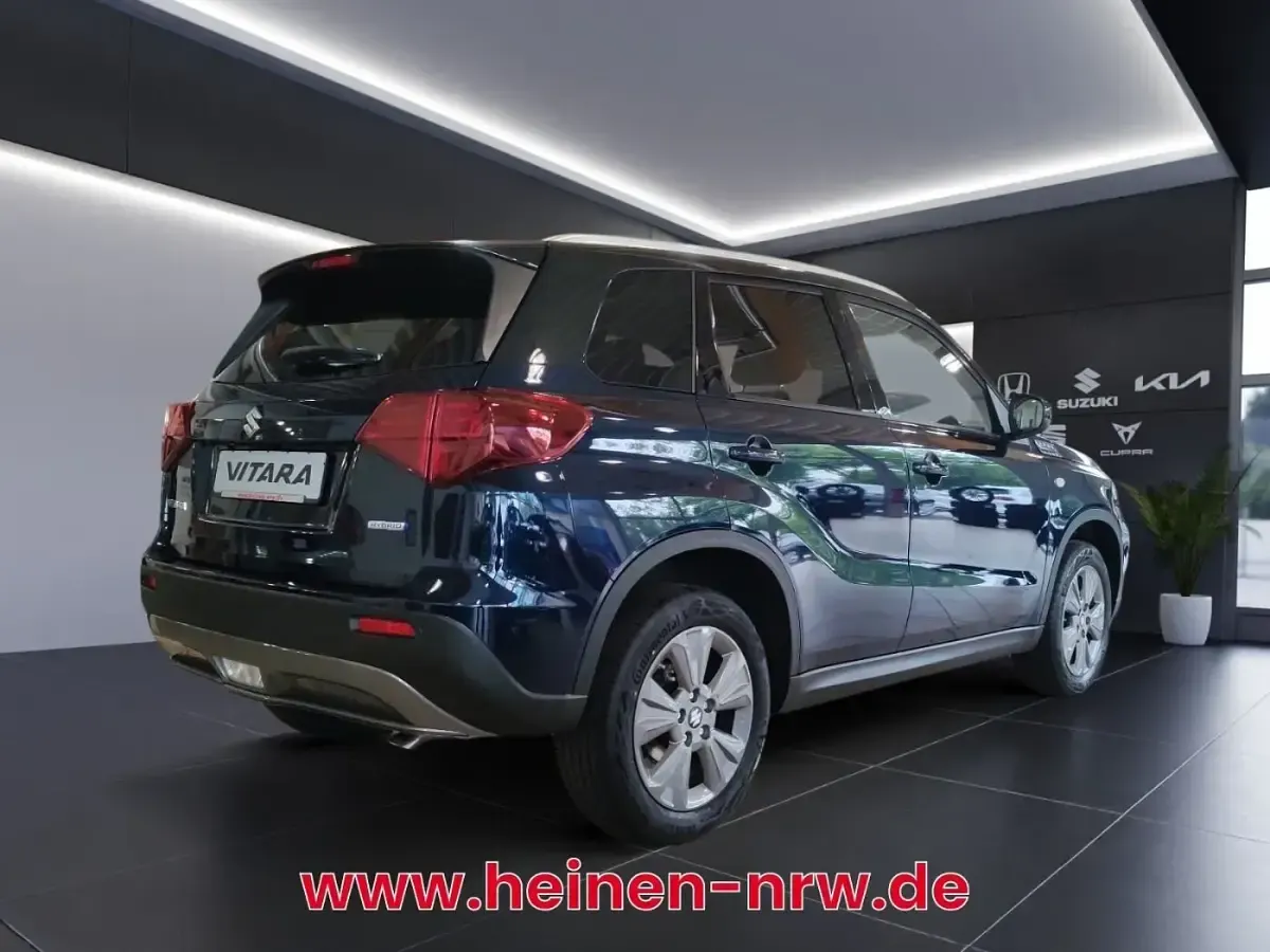 Neu Suzuki Vitara Comfort 110 PS (80 kW) 2026 Blau SUV