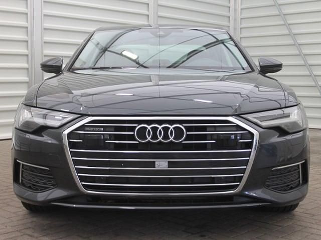 Gebraucht Audi A6 Ambiente 299 PS (219 kW) 2022 Silber Limousine