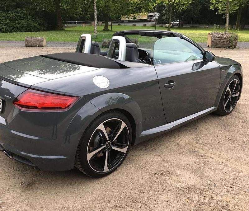 Gebraucht Audi TT 230 PS (169 kW) 2016 Grau Coupé