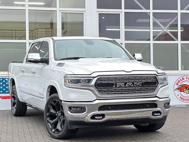 Gebraucht Dodge Ram Limited 401 PS (294 kW) 2020 Weiß Pickup