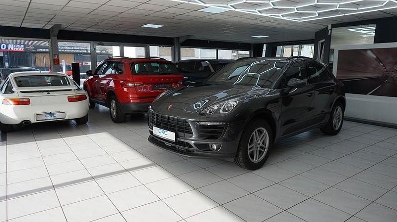 Gebraucht Porsche Macan 252 PS (185 kW) 2018 Grau SUV