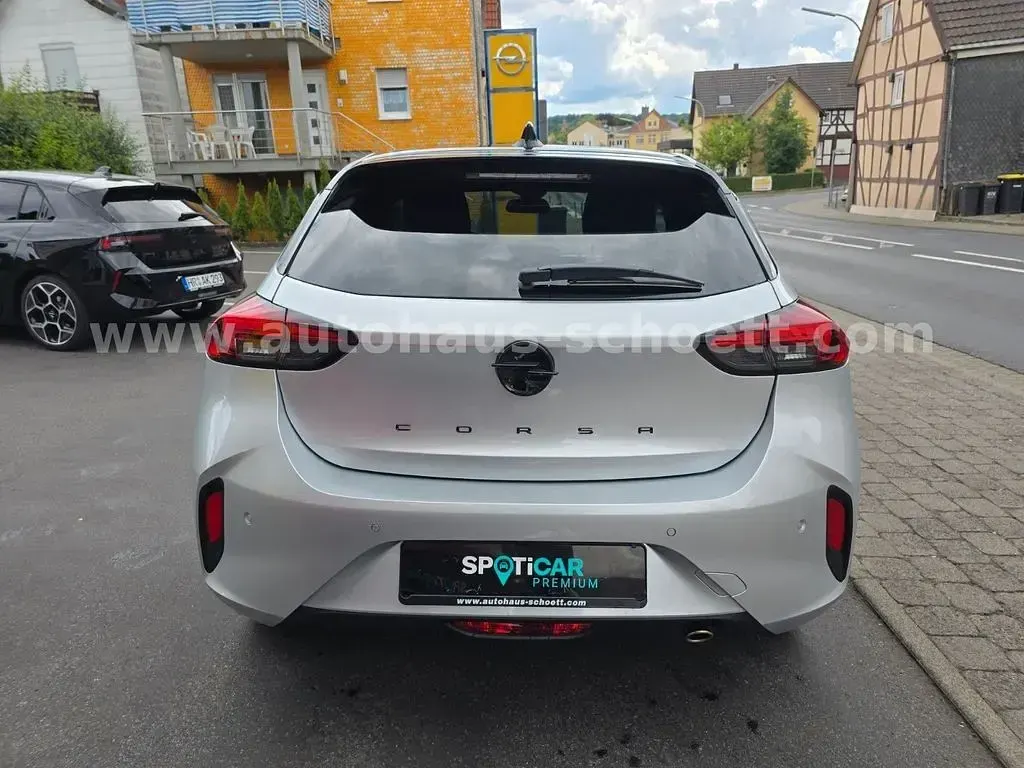 Gebraucht Opel Corsa 101 PS (74 kW) 2024 Grau Limousine