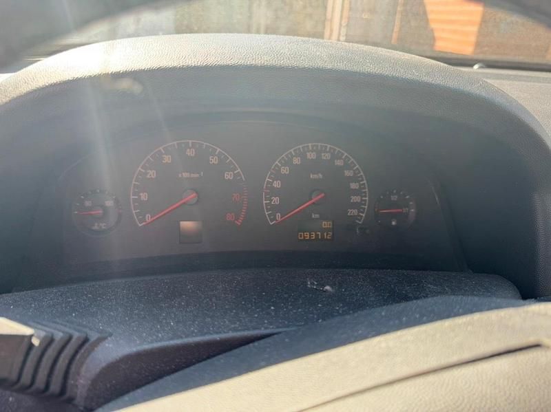 Gebraucht Opel Vectra 93 PS (68 kW) 2002 Silber Limousine