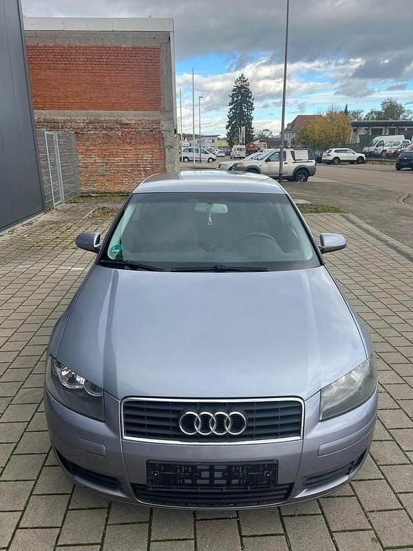 Gebraucht Audi A3 102 PS (75 kW) 2003 Silber Coupé