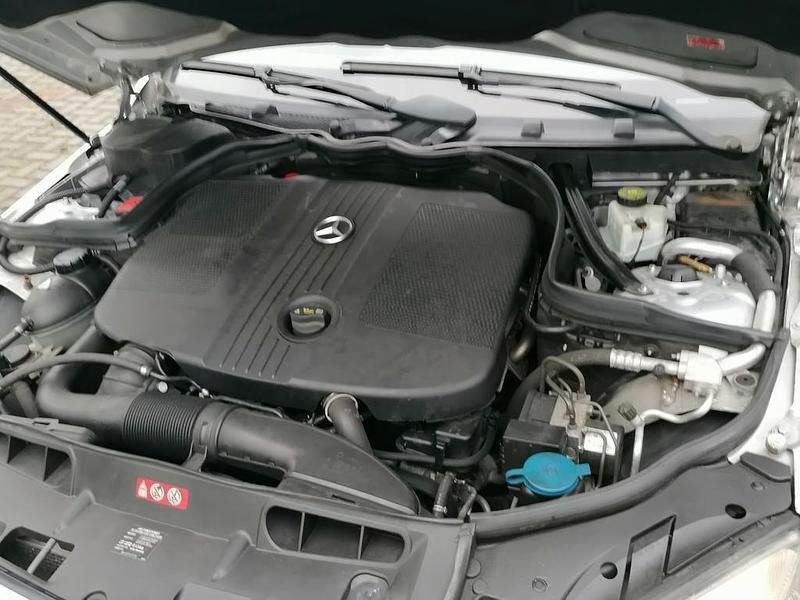 Gebraucht Mercedes C200 136 PS (100 kW) 2010 Silber Kombi