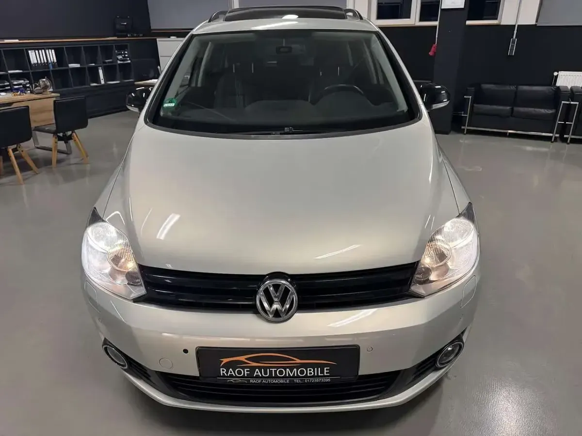 Gebraucht VW Golf VII 122 PS (89 kW) 2013 Silver leaf metallic Limousine