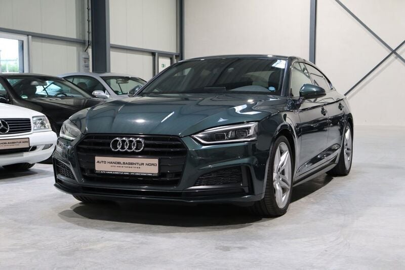 Grün Gebraucht 2018 Audi A5 Sportback S-Line Limousine | 24.500 € (Guter Preis) - Bild 1/4