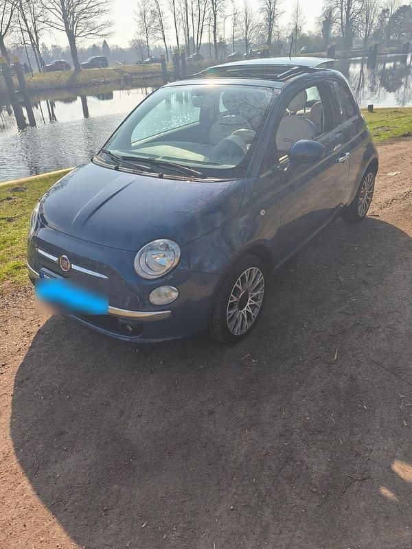 Gebraucht Fiat 500 Lounge 101 PS (74 kW) 2013 Blau Kleinwagen