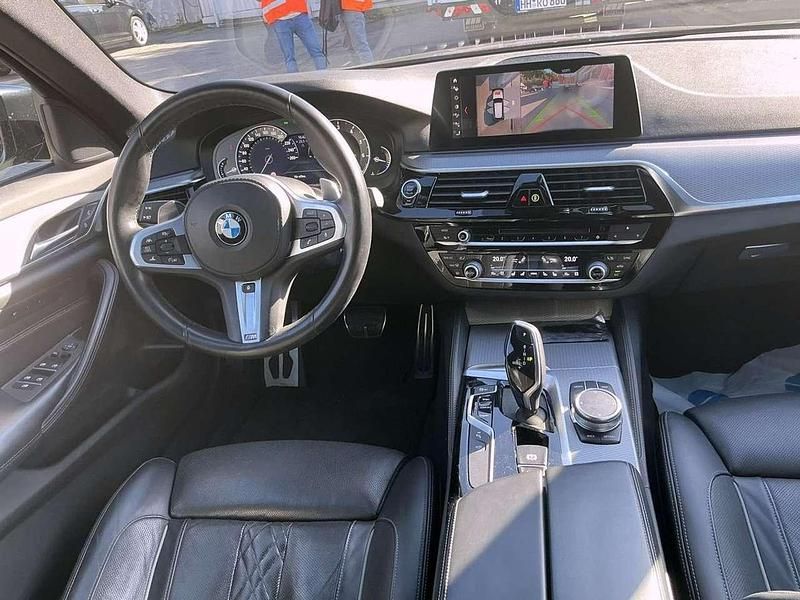 Gebraucht BMW 520 M Sport 170 PS (125 kW) 2018 Kombi