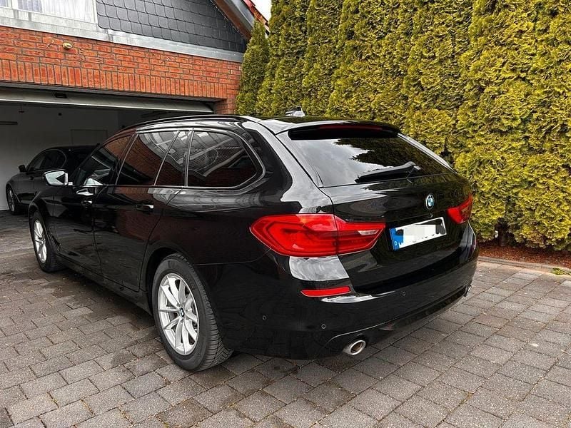 Gebraucht BMW 530 265 PS (194 kW) 2019 Schwarz Kombi