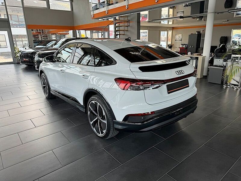 Gebraucht Audi Q4 Sportback e-tron Sport 219 kW (299 PS) 2024 Grau SUV