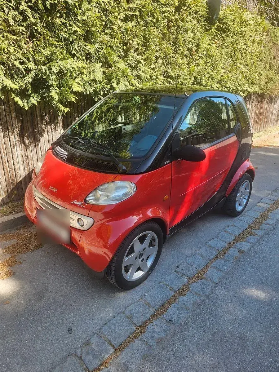 Używany Smart ForTwo Coupé 61 KM (44 kW) 2001 Czerwony Coupe