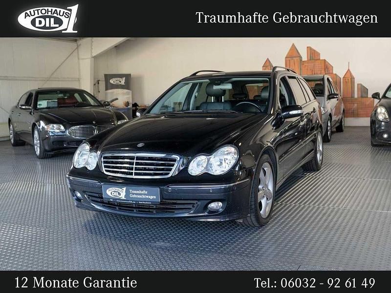 Obsidianschwarz metalliclack (metallic) Gebraucht 2007 Mercedes C220 Kombi | 5.650 € (Teuer) - Bild 1/4