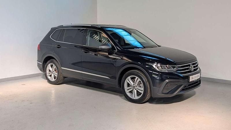 Gebraucht VW Tiguan Allspace Life 200 PS (147 kW) 2022 Deep black SUV
