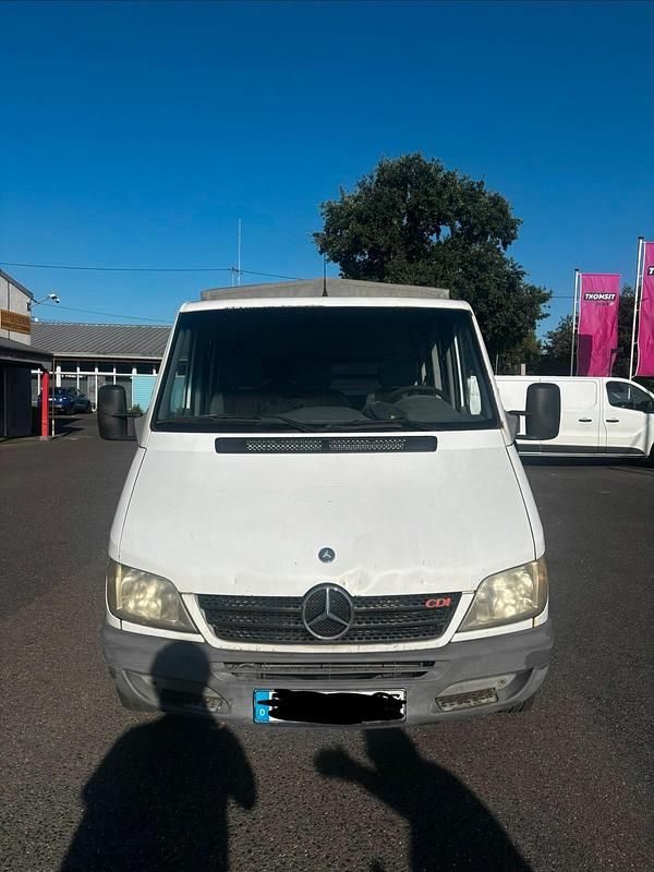 Weiß Gebraucht 2004 Mercedes Sprinter Van | 4.000 € (Superpreis) - Bild 1/4