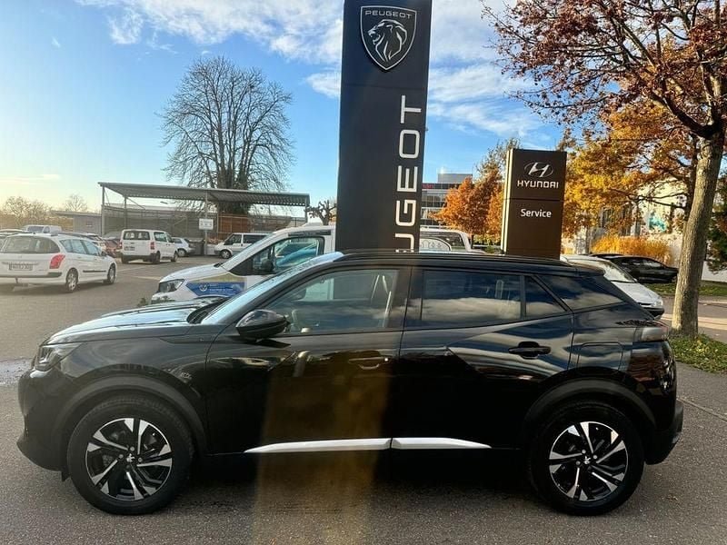 Gebraucht Peugeot e-2008 Allure 100 kW (136 PS) 2020 Schwarz SUV