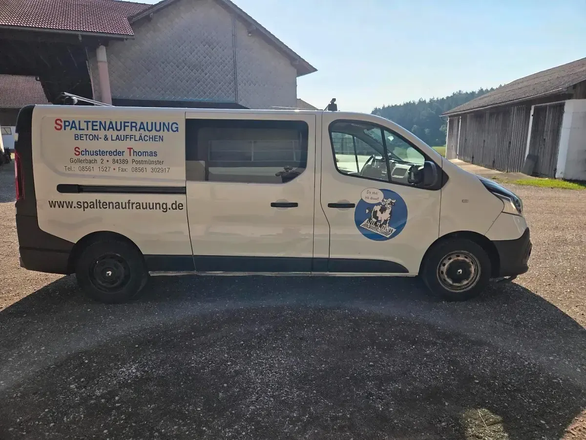 Gebraucht Renault Trafic 95 PS (69 kW) 2018 Weiß Van / Kleinbus