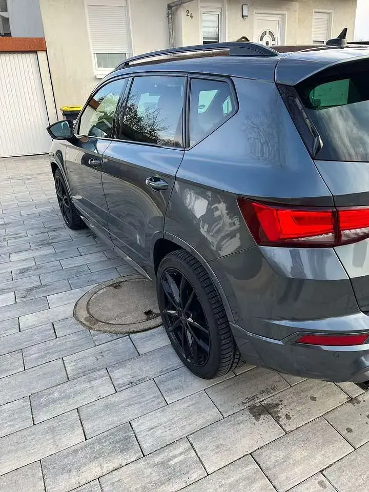 Gebraucht Cupra Ateca Basis 300 PS (220 kW) 2020 Grau SUV