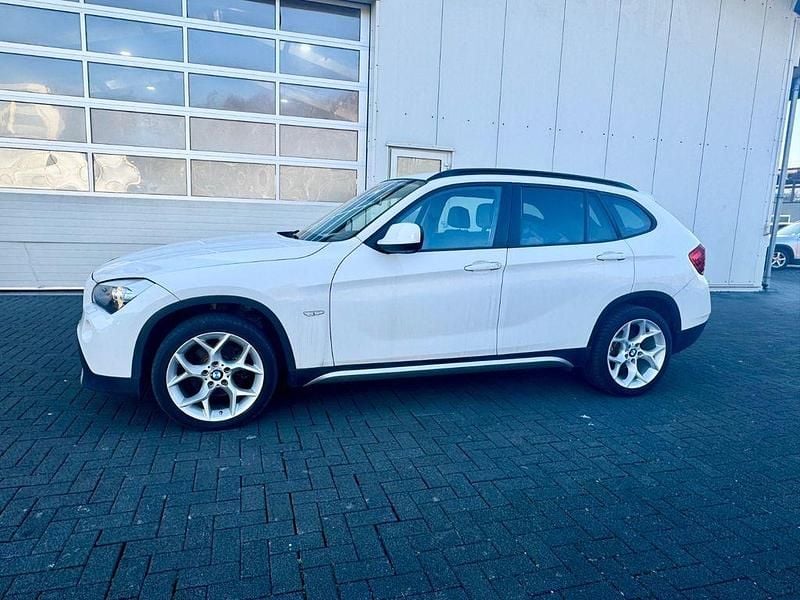 Gebraucht BMW X1 Sport Line 184 PS (135 kW) 2012 Weiß SUV