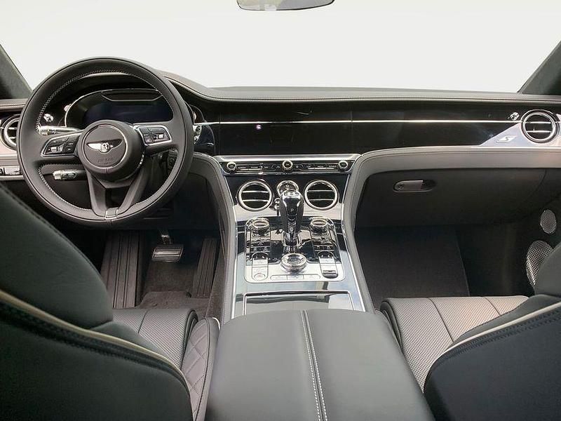 Gebraucht Bentley Continental GT 550 PS (404 kW) 2024 Weiß Coupé