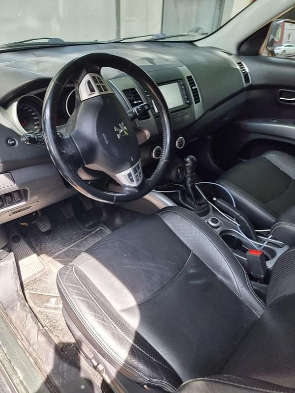 Gebraucht Peugeot 4007 156 PS (114 kW) 2008 Grau SUV