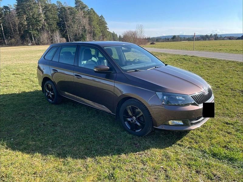 Gebraucht Skoda Fabia Style 110 PS (80 kW) 2015 Braun Kombi