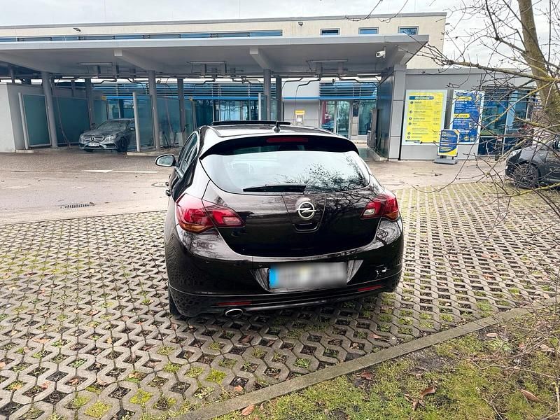 Gebraucht Opel Astra OPC 165 PS (121 kW) 2012 Braun Kleinwagen