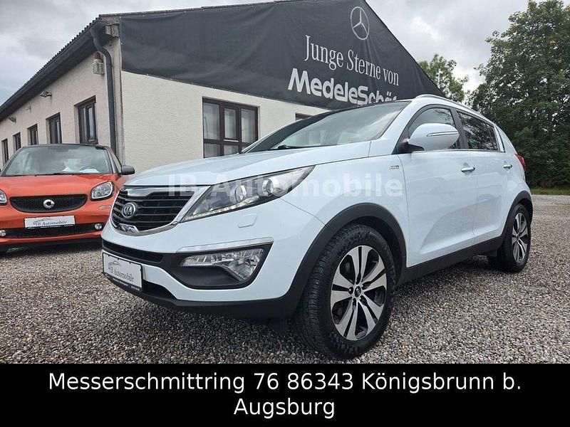 Weiß Gebraucht 2012 Kia Sportage Spirit SUV | 12.950 € (Fairer Preis) - Bild 1/3