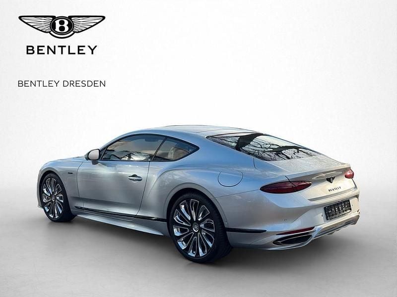 Neu Bentley Continental Mulliner 782 PS (575 kW) 2026 Silber Coupé