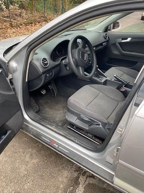 Gebraucht Audi A3 Ambiente 140 PS (102 kW) 2006 Silber Kleinwagen