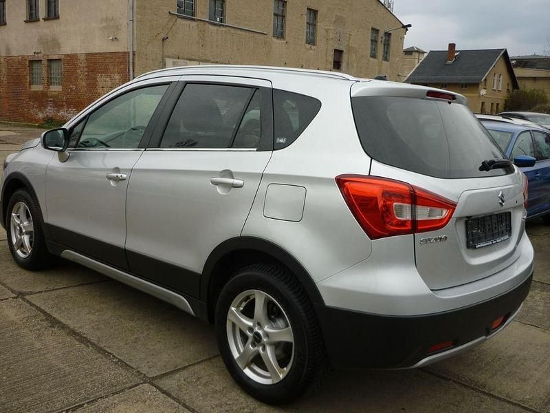 Gebraucht Suzuki SX4 S-Cross GLX 140 PS (102 kW) 2018 Silber SUV