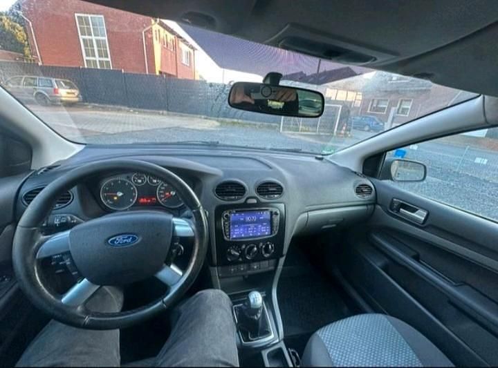 Usata Ford Focus 80 CV (58 kW) 2007 Blu Utilitaria