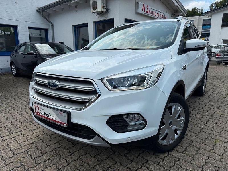 Frozen white Gebraucht 2019 Ford Kuga SUV | 15.449 € (Guter Preis) - Bild 1/4