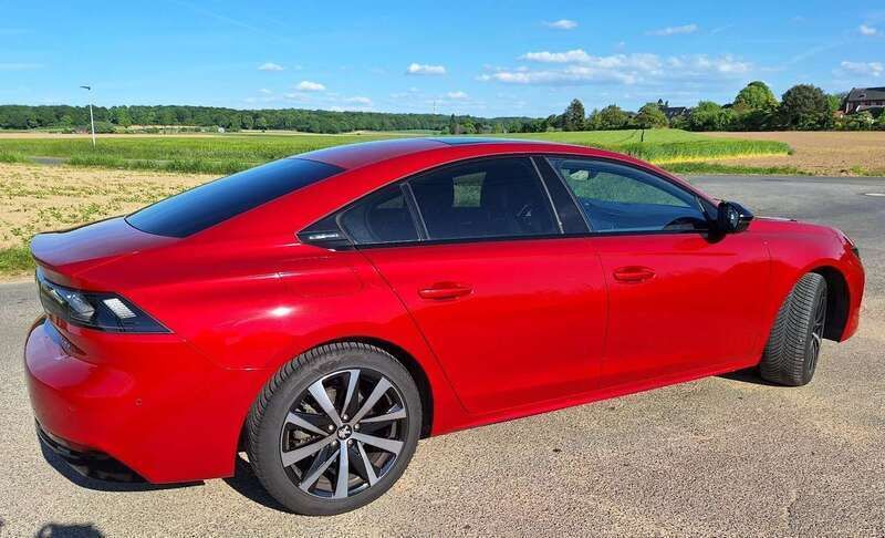 Rot Gebraucht 2020 Peugeot 508 Allure GT-Line Kleinwagen | 20.999 € (Etwas zu teuer) - Bild 1/4