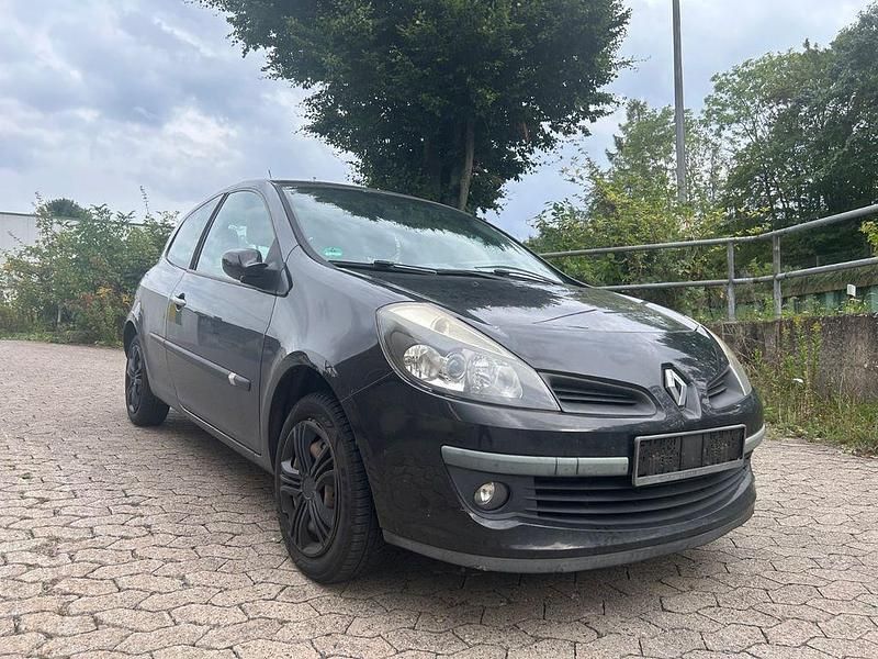 Schwarz Gebraucht 2006 Renault Clio II Limousine | 1.299 € (Fairer Preis) - Bild 1/4