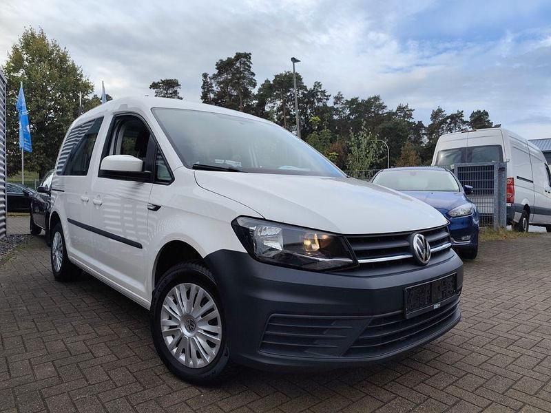 Weiß Gebraucht 2015 VW Caddy Trendline Van / Kleinbus | 8.950 € (Etwas zu teuer) - Bild 1/4