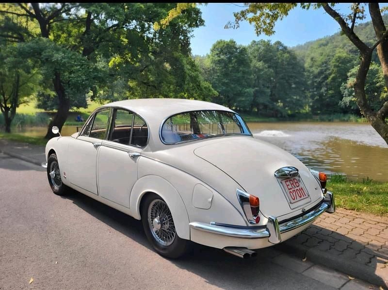 Gebraucht Jaguar MK II 120 PS (88 kW) 1968 Weiß Limousine