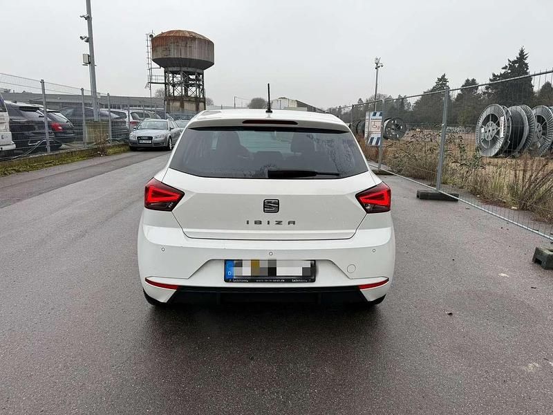 Gebraucht Seat Ibiza 95 PS (69 kW) 2018 Weiß Limousine